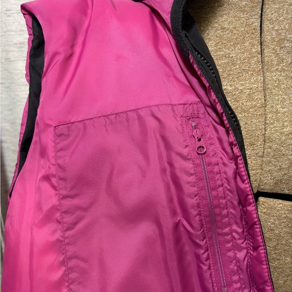 Columbia Pink & Black Down Filled Puffer Vest-Women’s size L - Picture 6 of 6